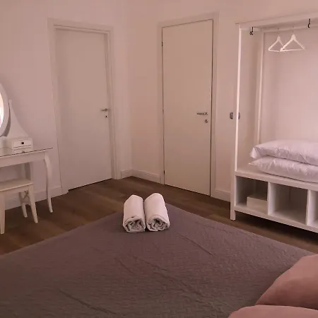 La Maison Favara
